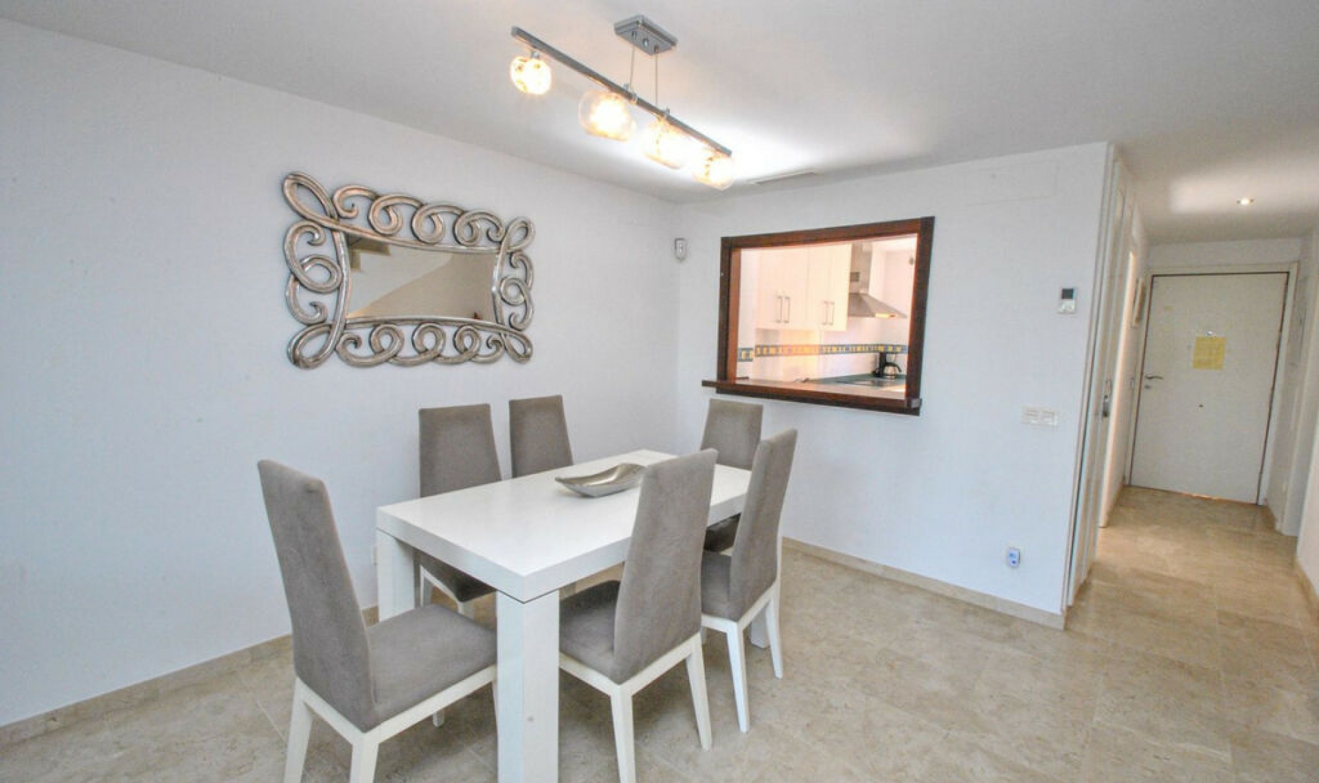 Resale - House -
Cabopino