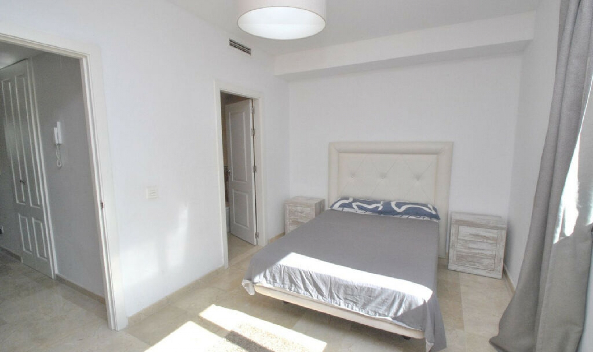 Resale - House -
Cabopino