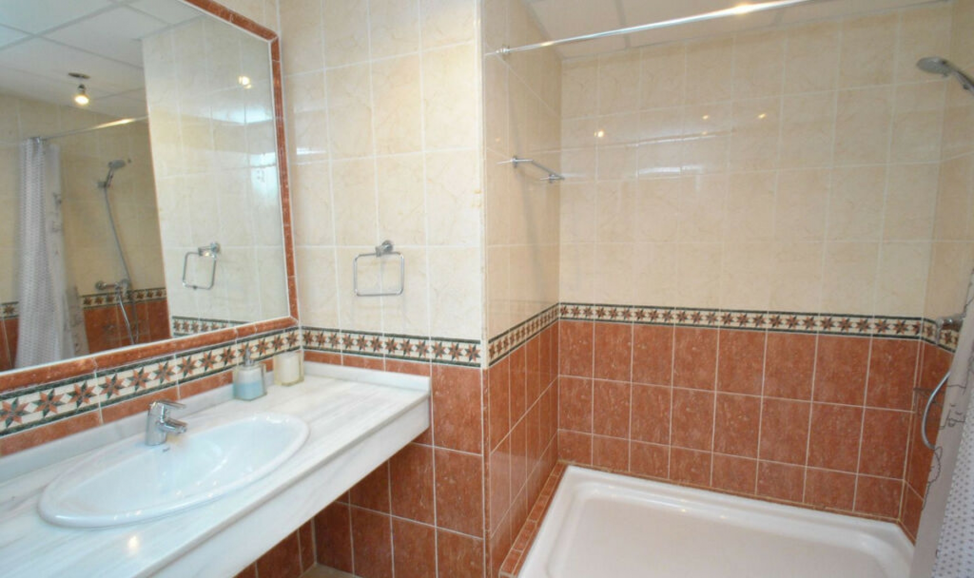 Resale - House -
Cabopino