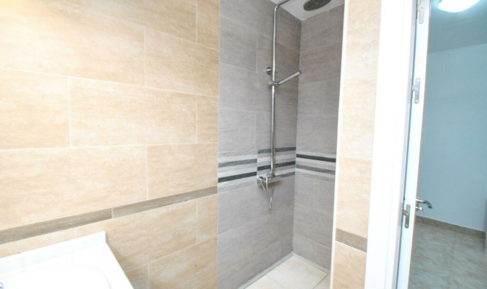 Resale - House -
Cabopino