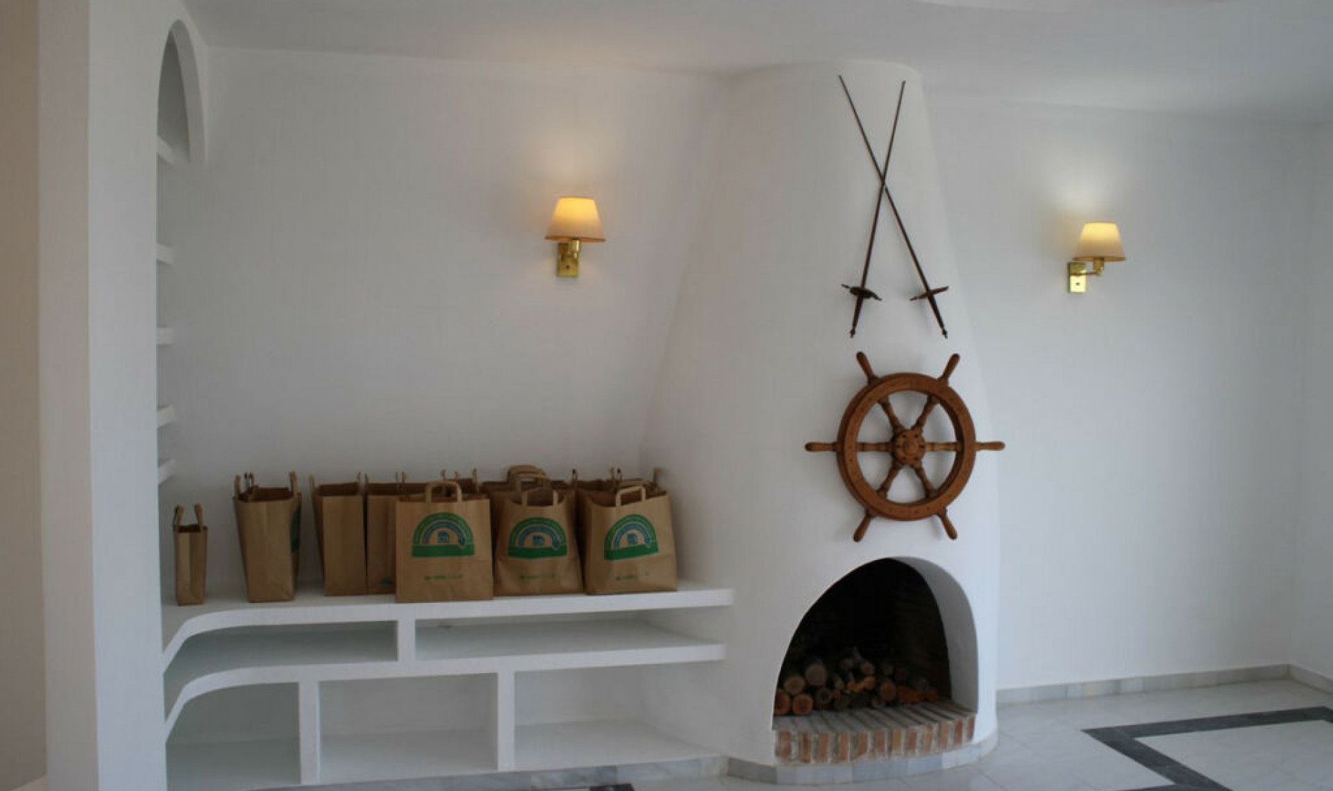 Resale - House -
Cabopino