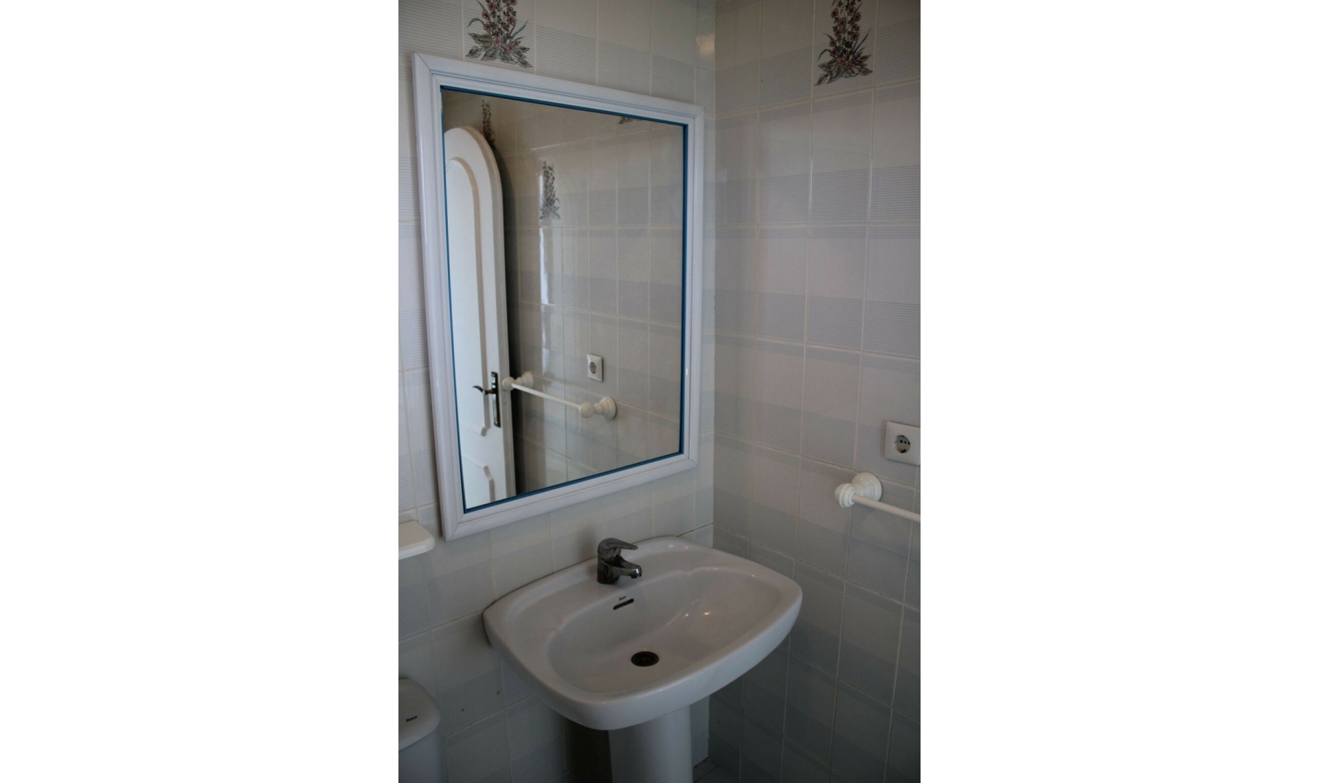 Resale - House -
Cabopino