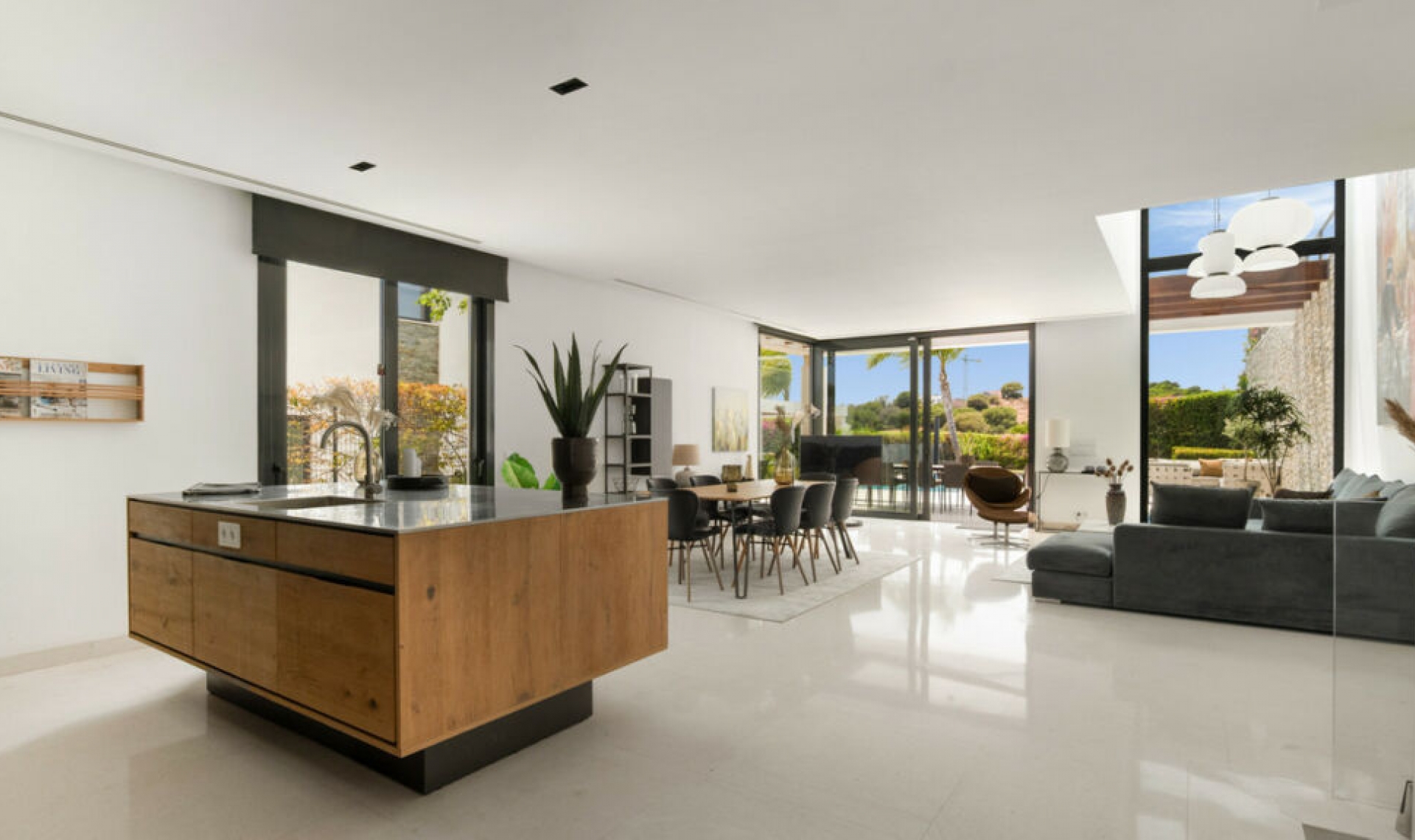 Resale - House -
Cabopino