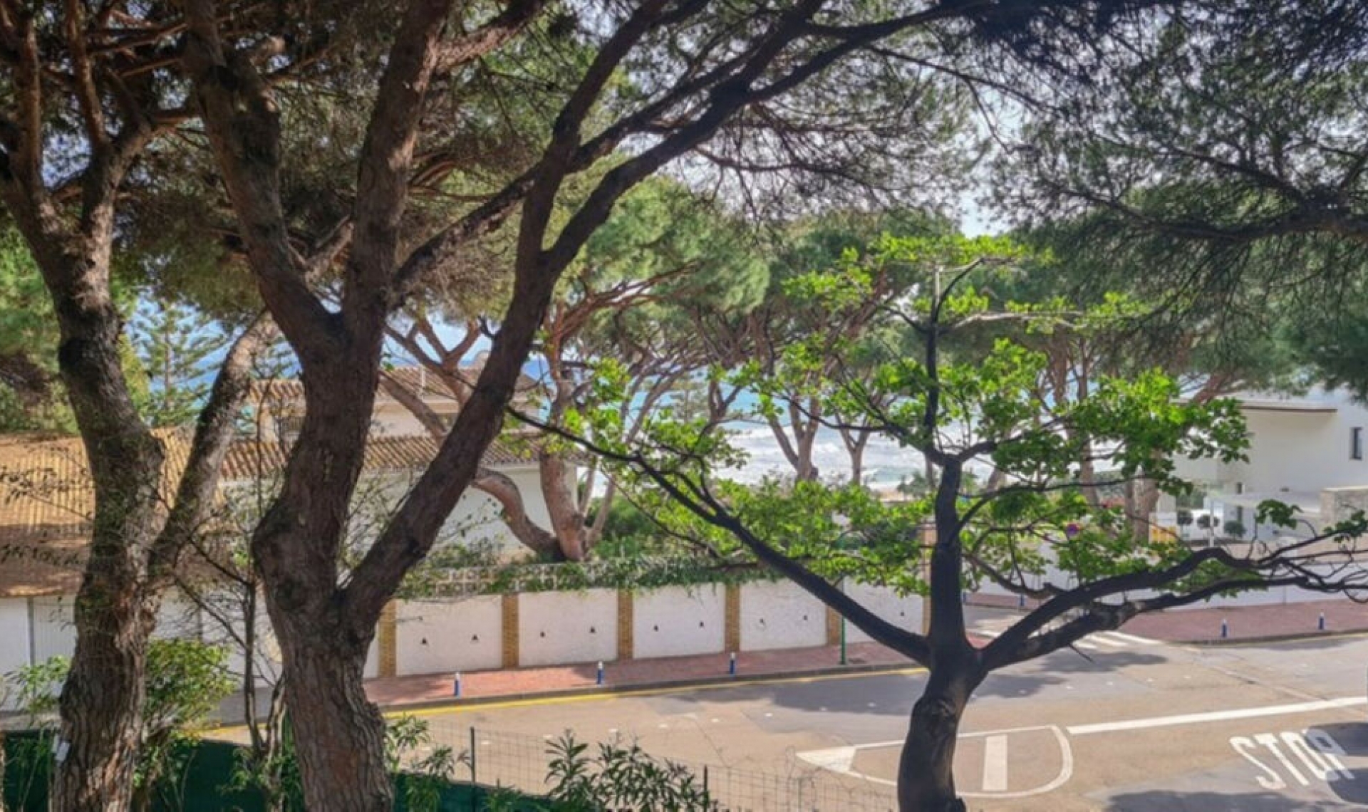 Resale - House -
Cabopino