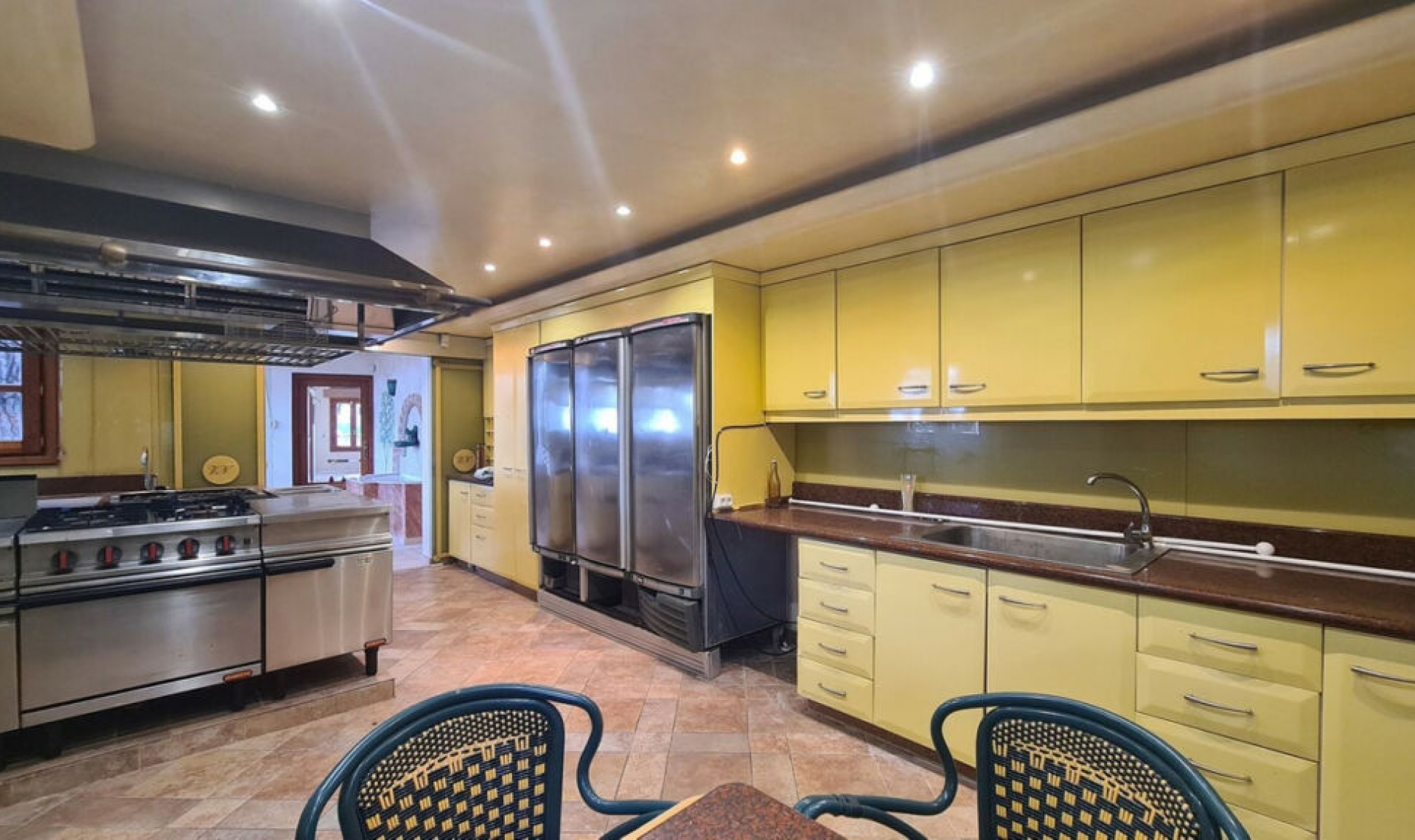 Resale - House -
Cabopino