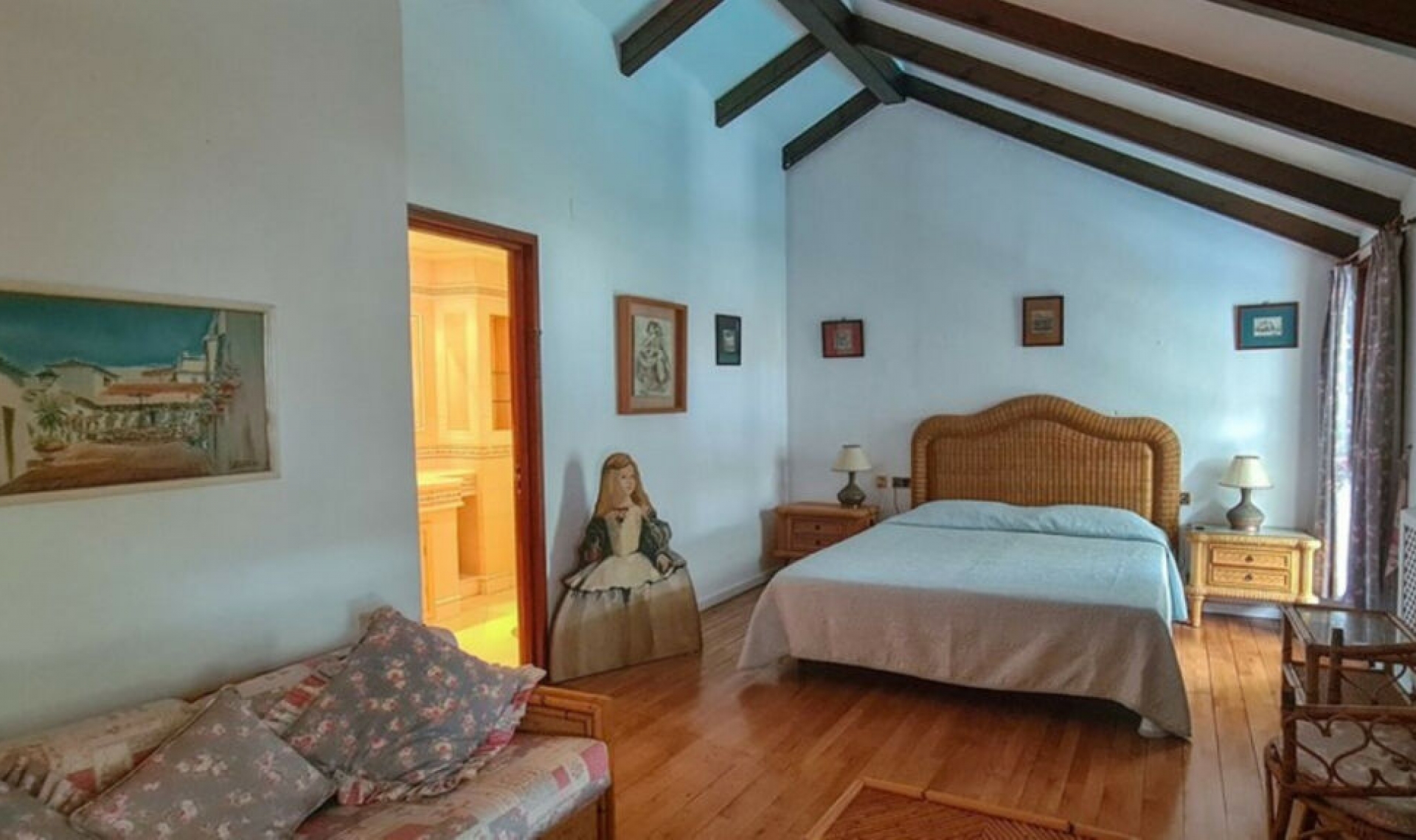Resale - House -
Cabopino