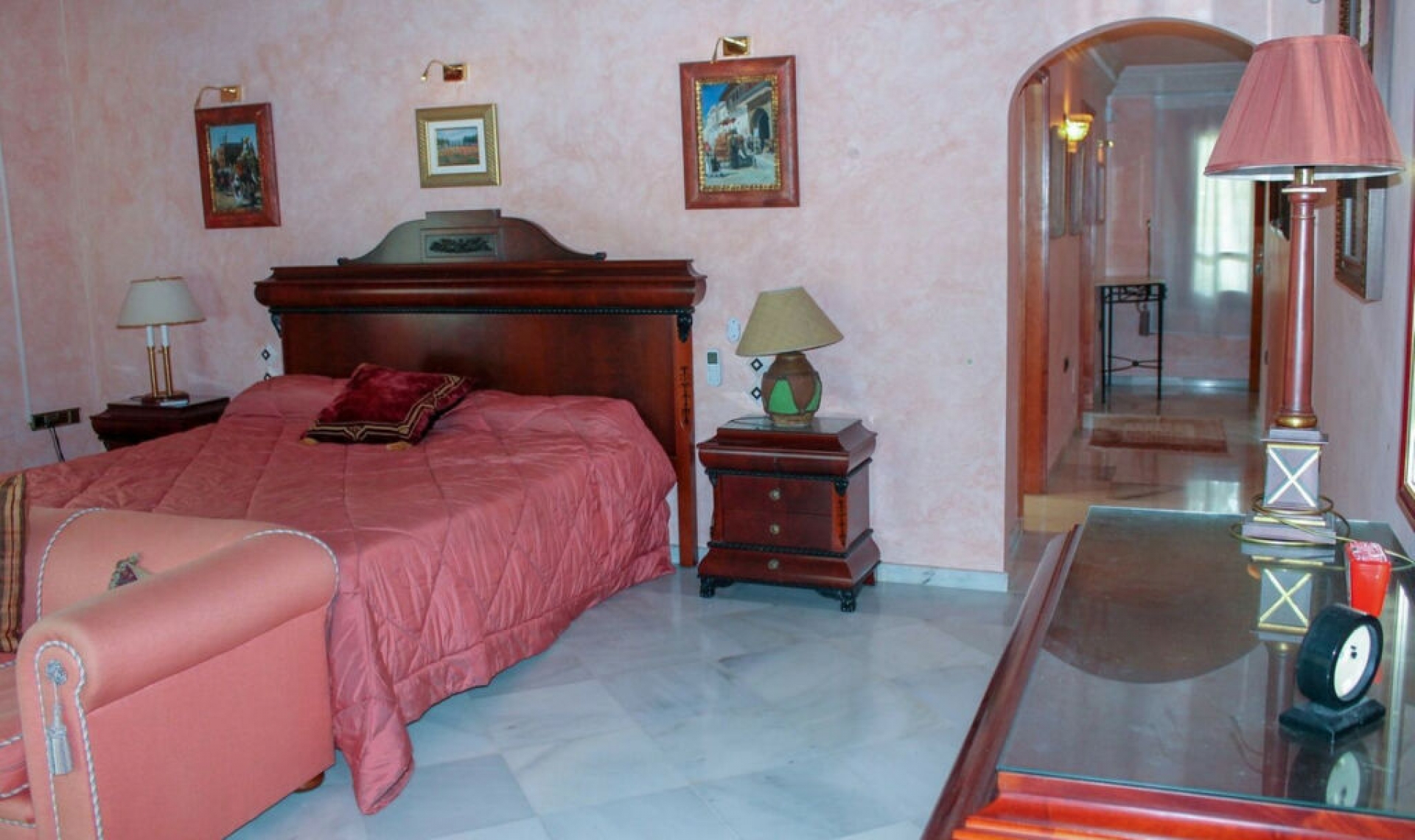 Resale - House -
Cabopino