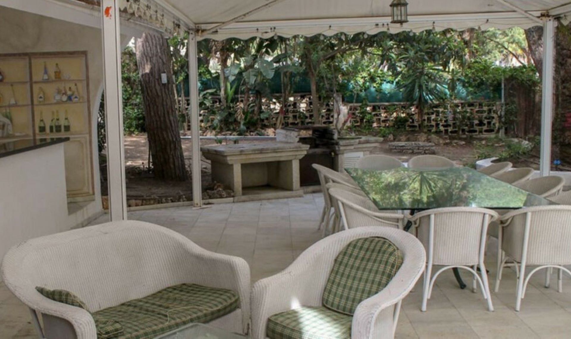 Resale - House -
Cabopino