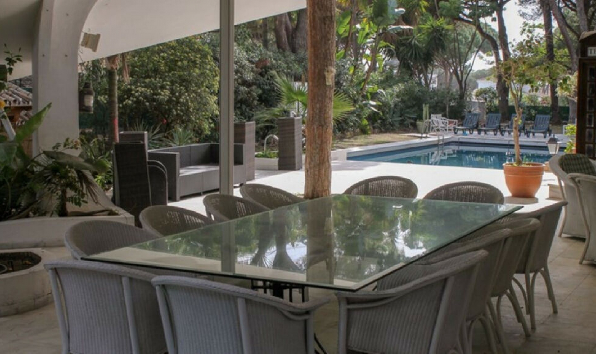 Resale - House -
Cabopino