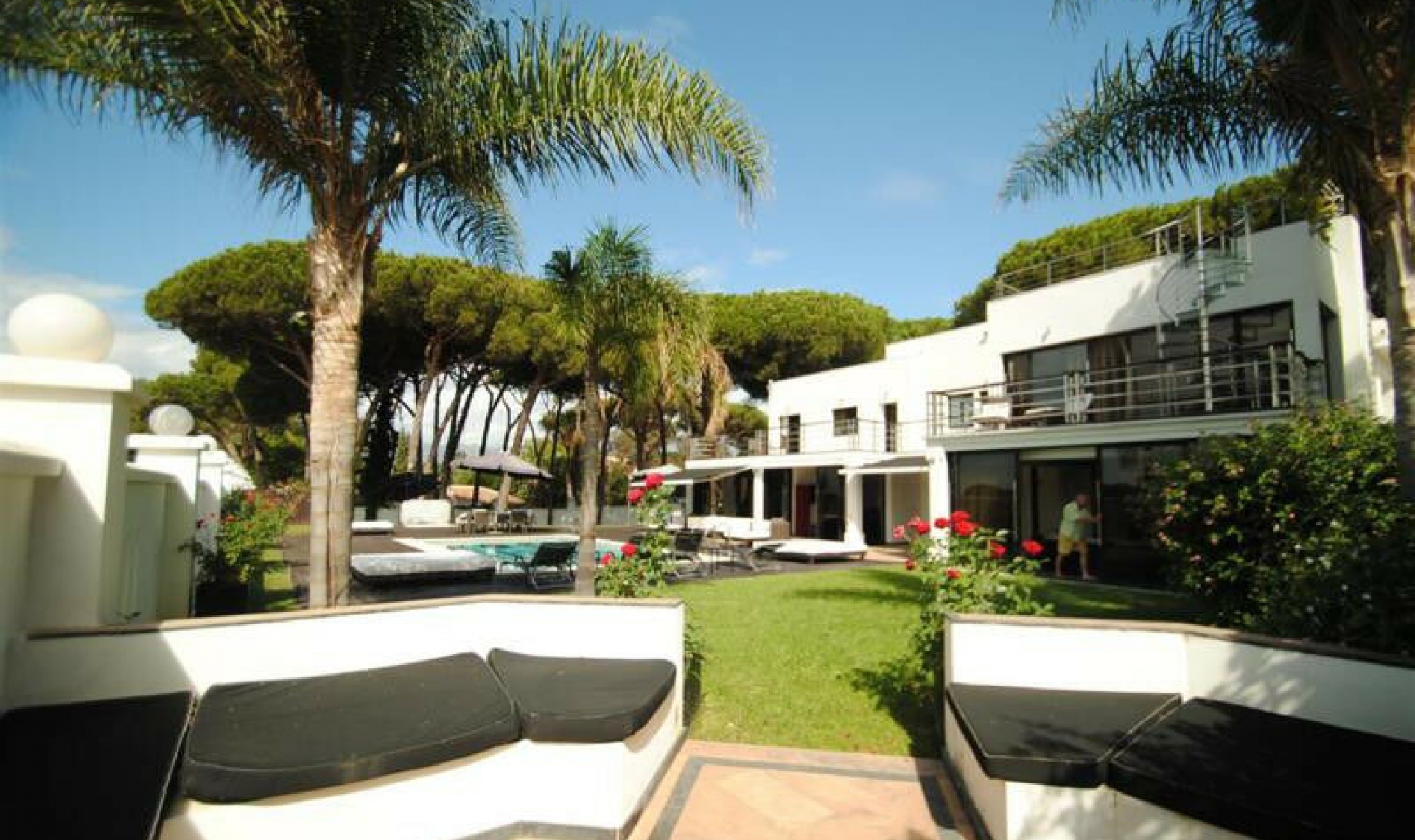 Resale - House -
Cabopino