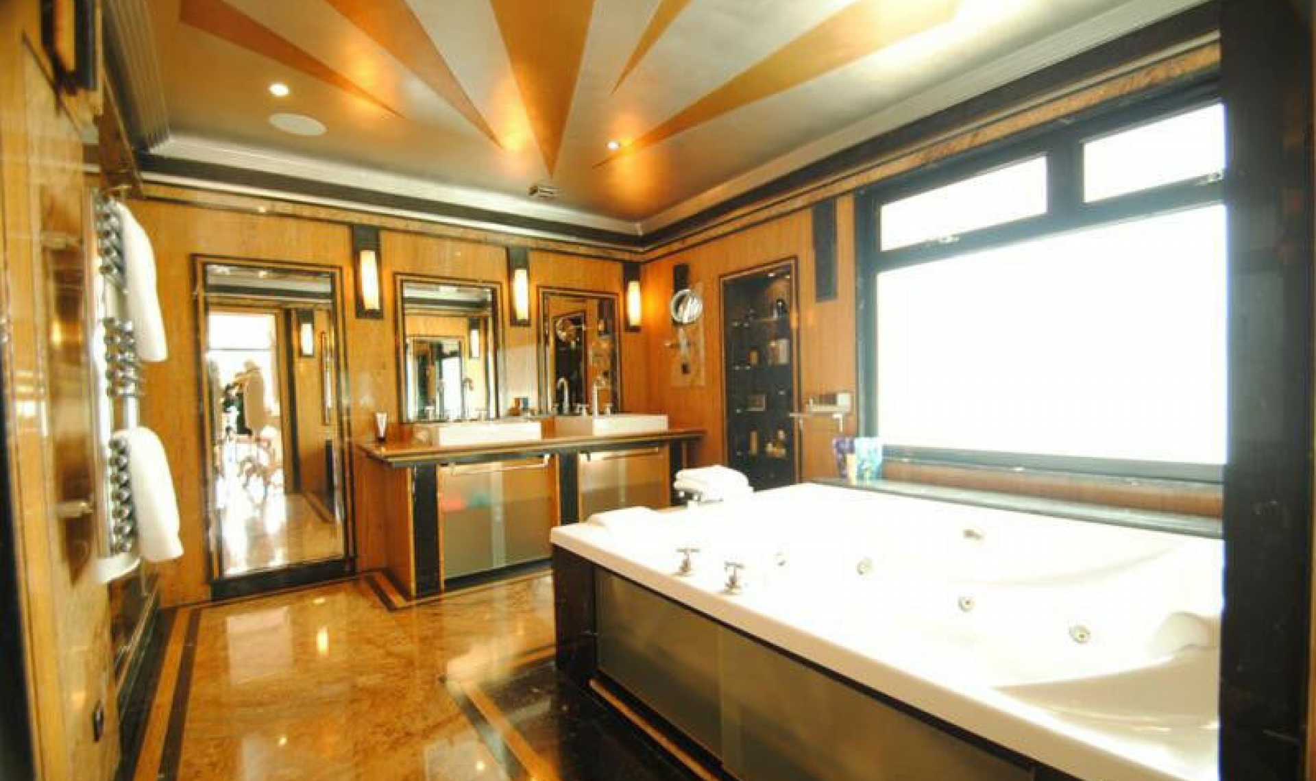 Resale - House -
Cabopino