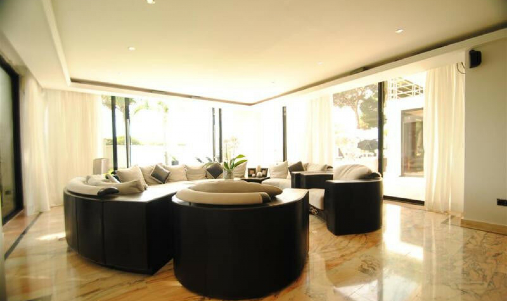 Resale - House -
Cabopino