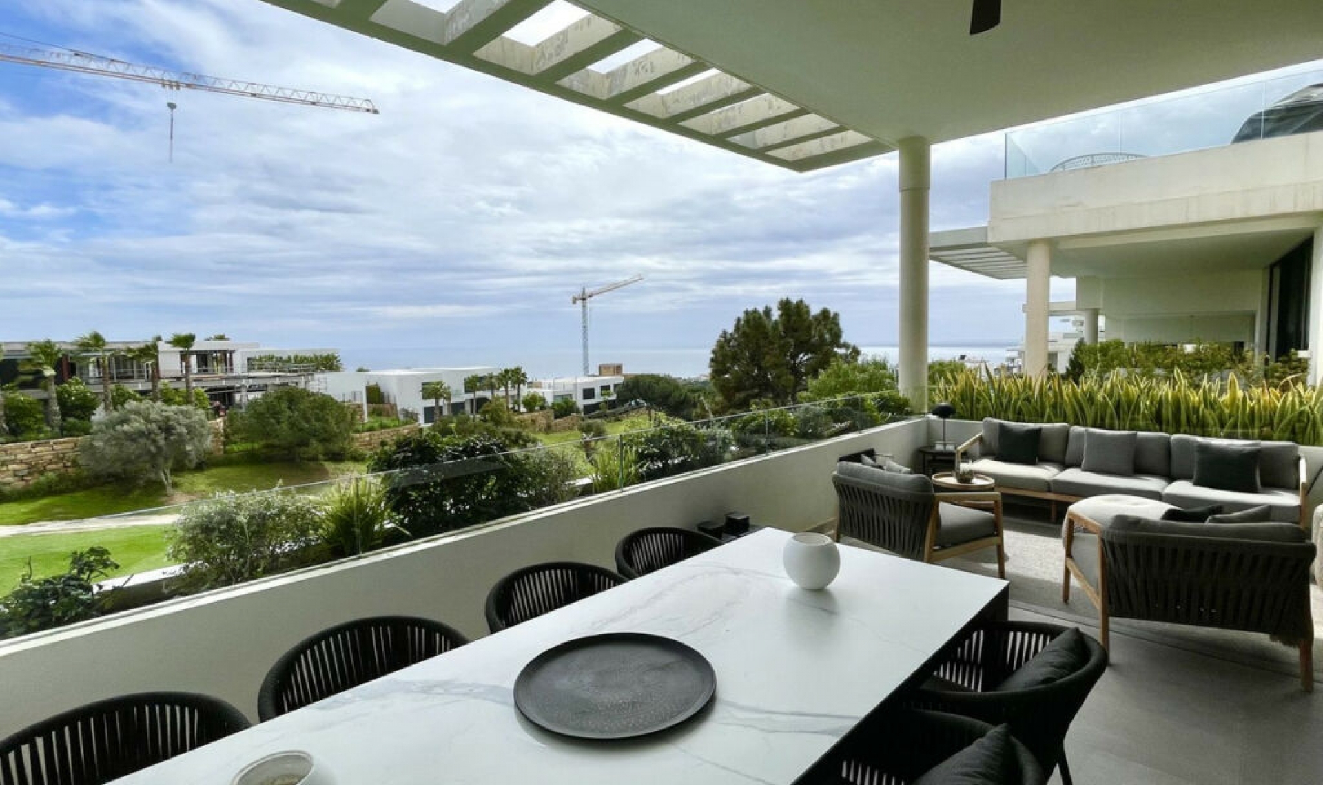 Resale - House -
Cabopino