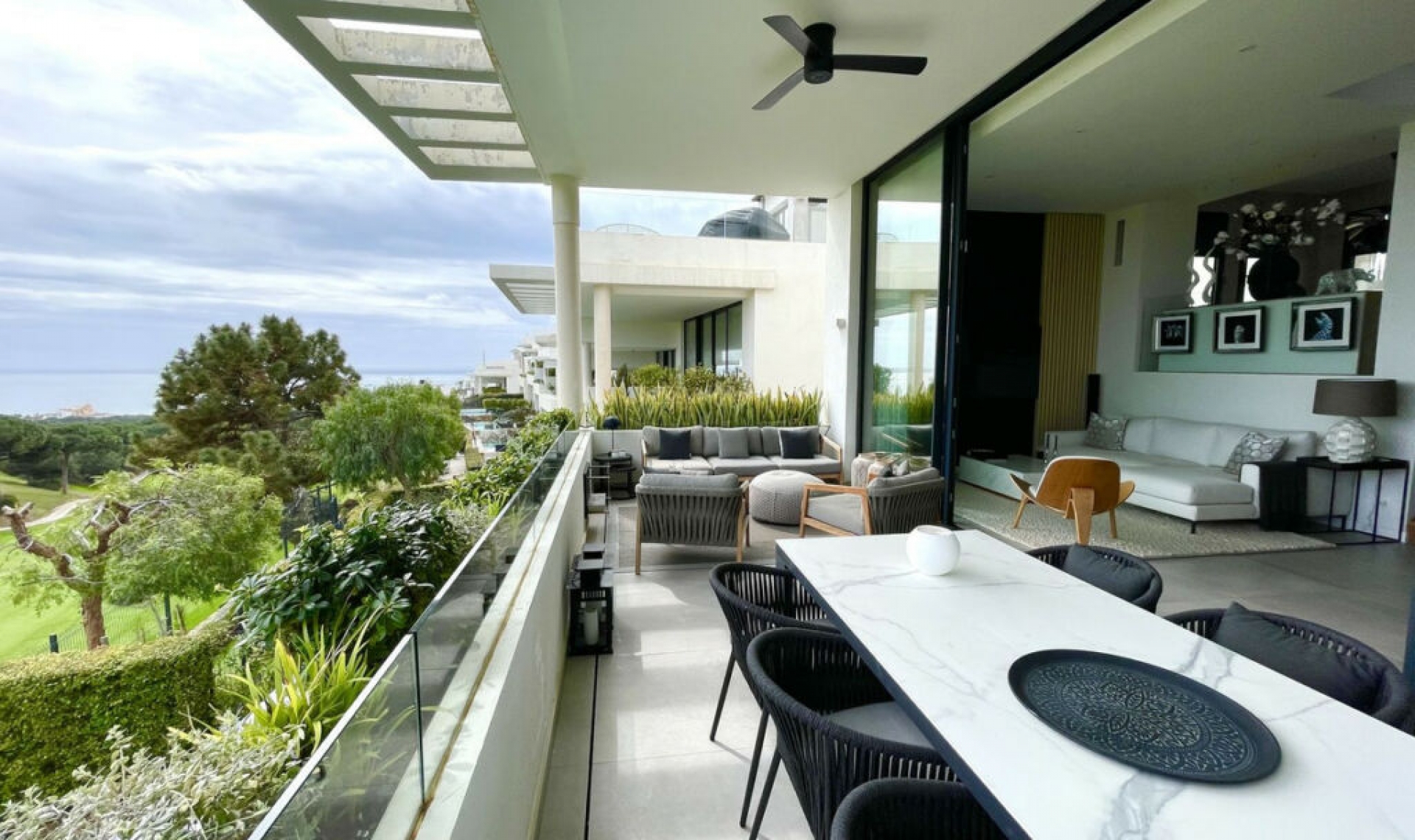 Resale - House -
Cabopino