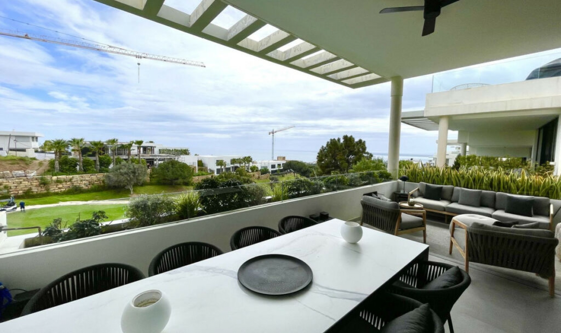 Resale - House -
Cabopino