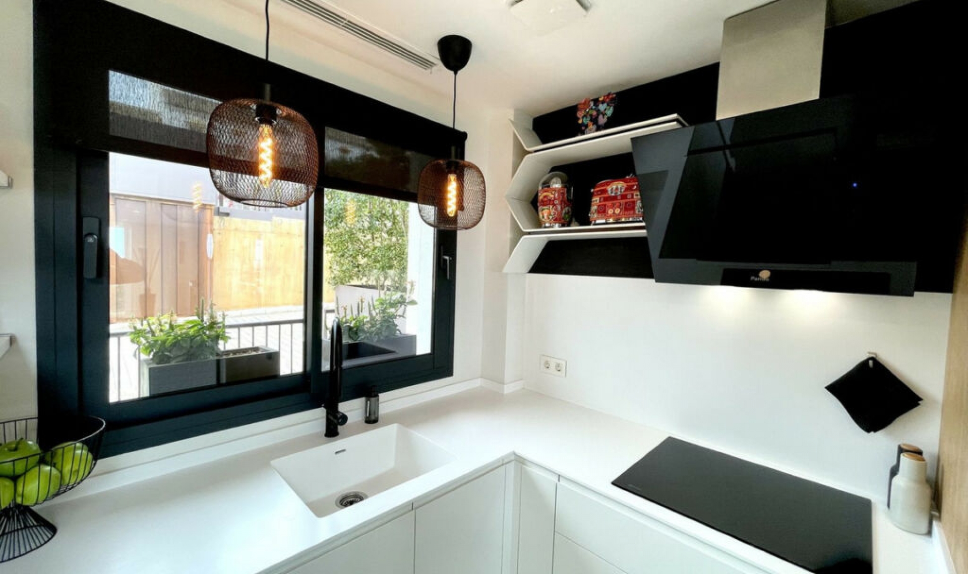 Resale - House -
Cabopino