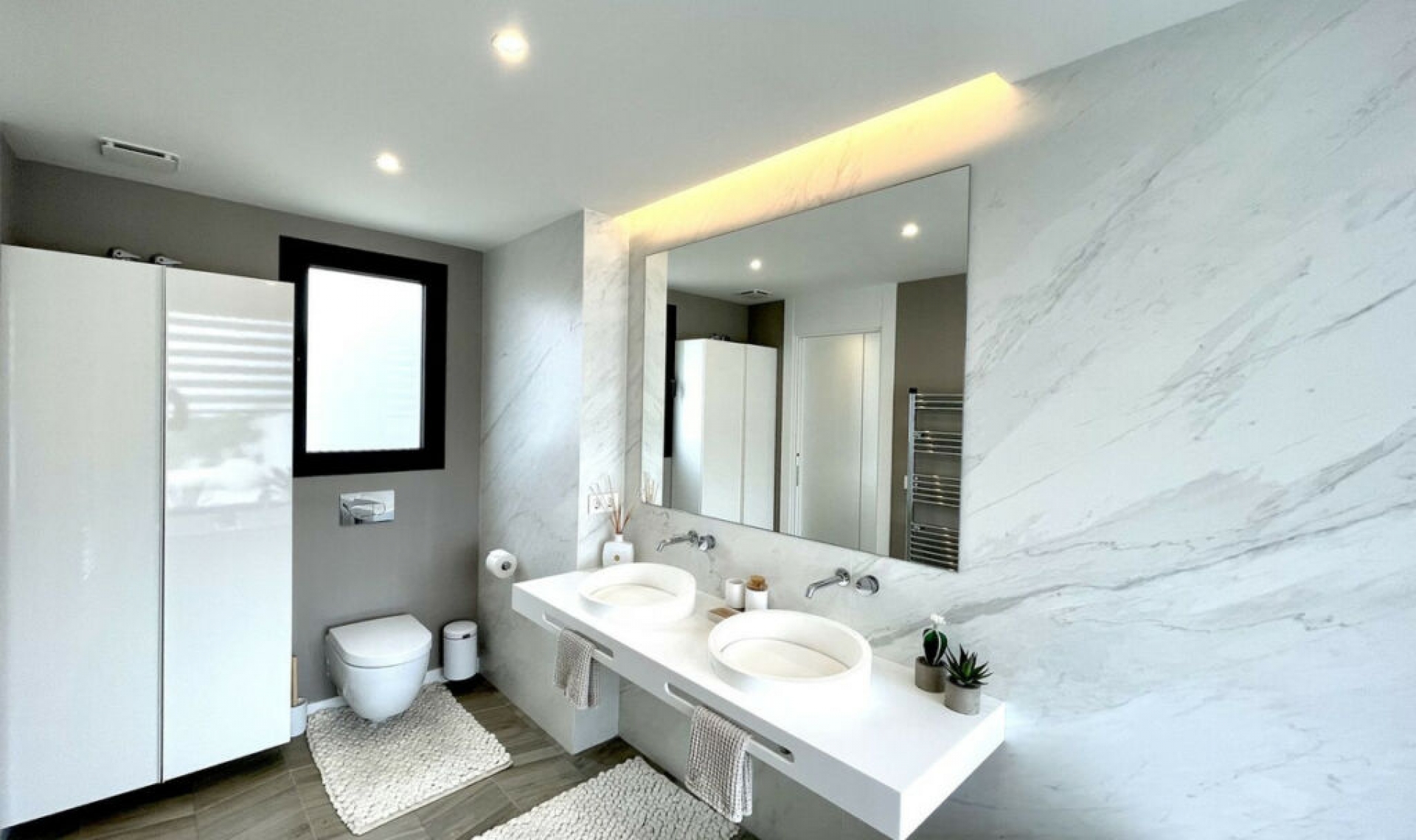 Resale - House -
Cabopino