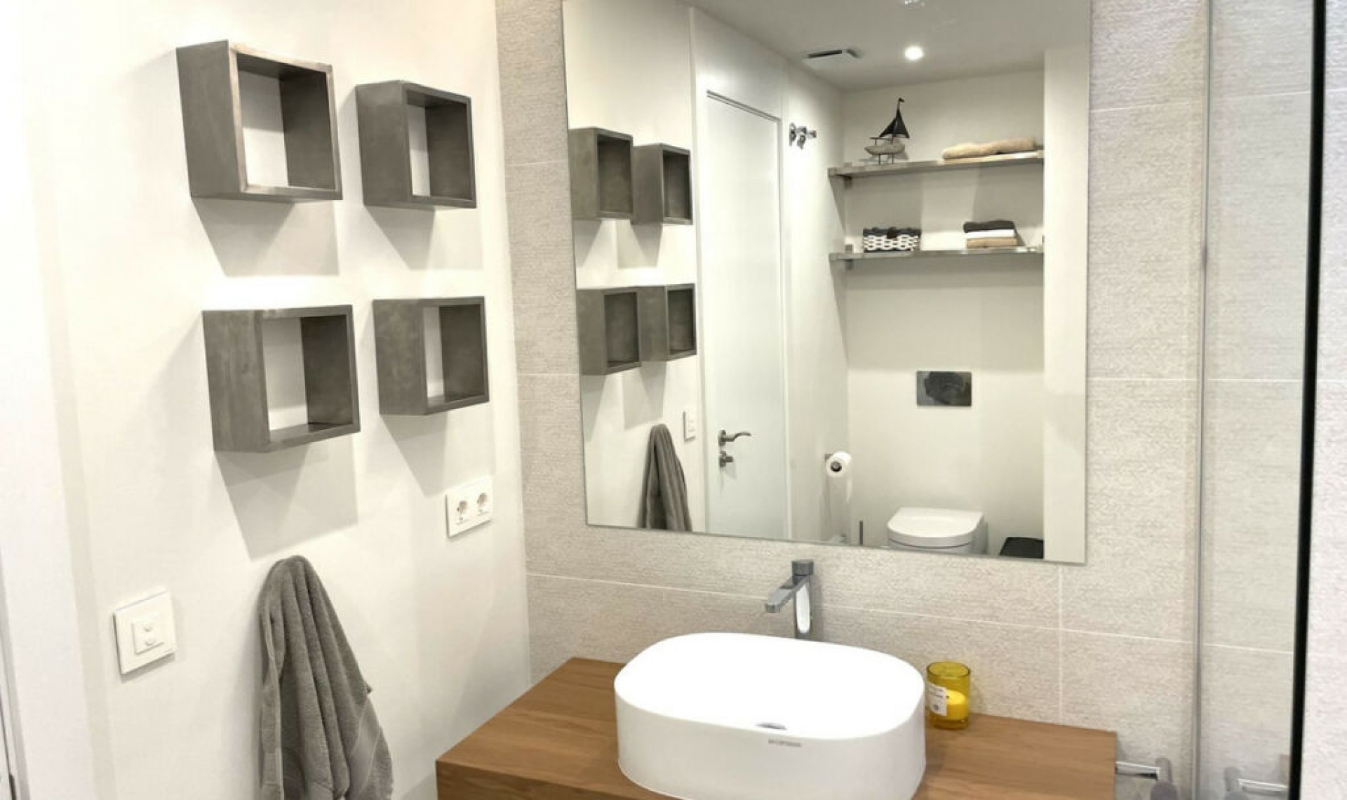 Resale - House -
Cabopino