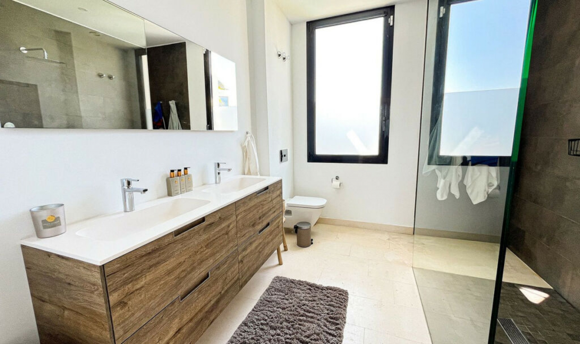 Resale - House -
Cabopino