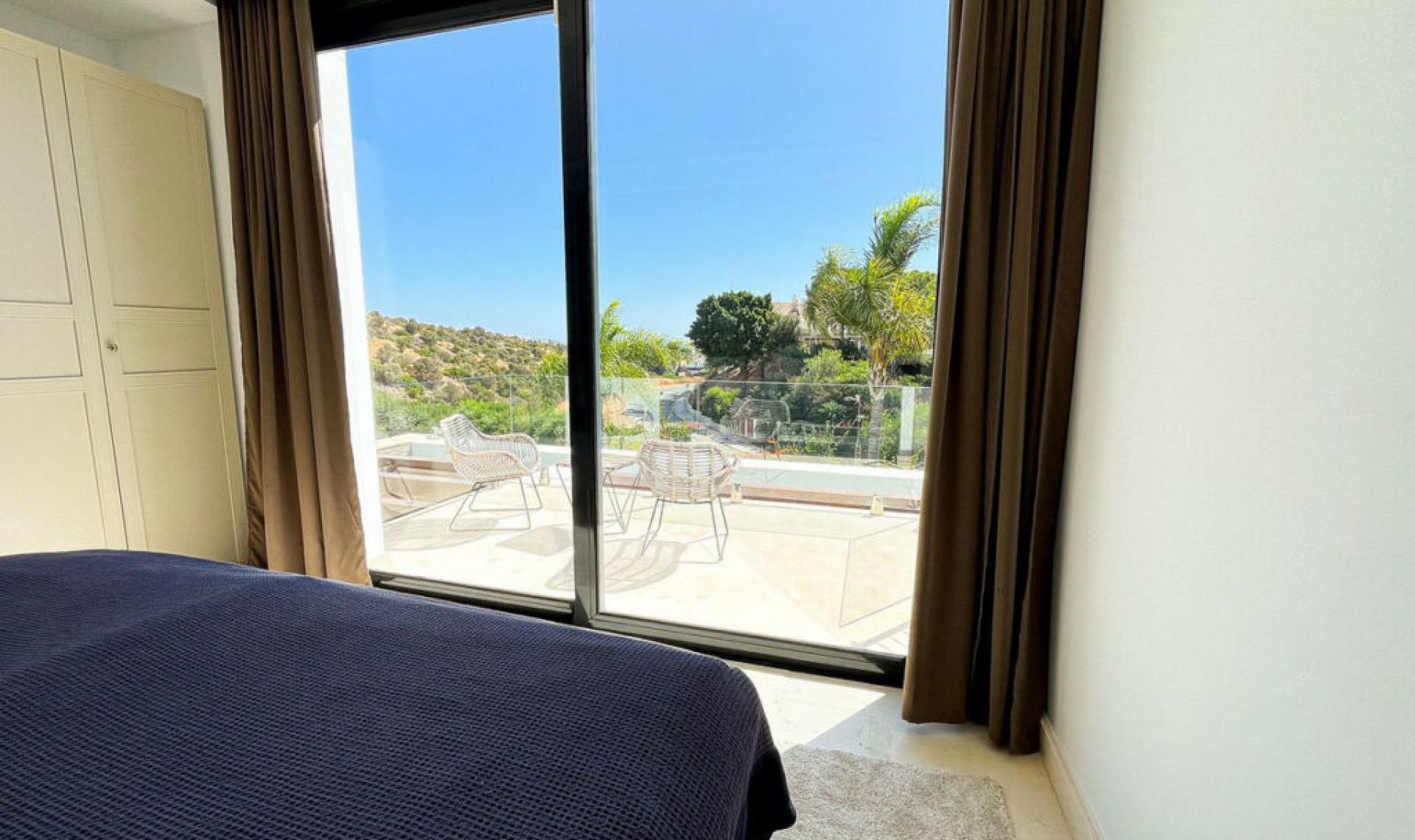 Resale - House -
Cabopino