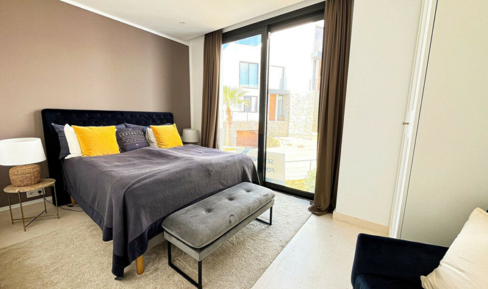 Resale - House -
Cabopino