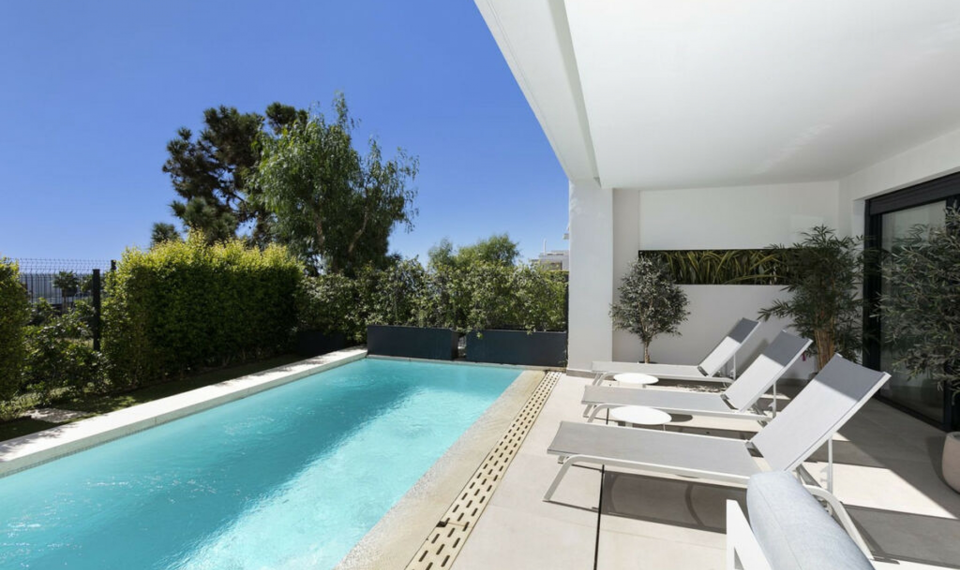 Resale - House -
Cabopino