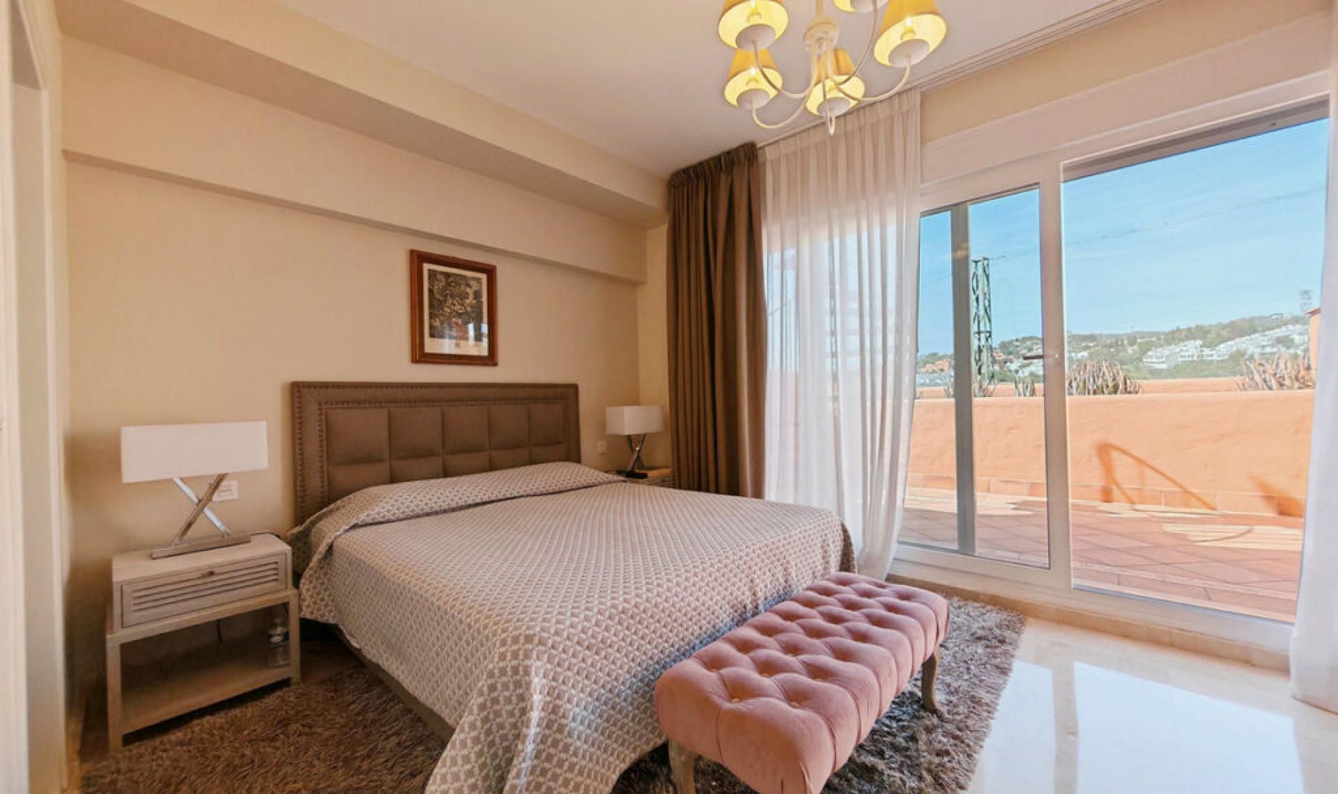 Resale - House -
Cabopino