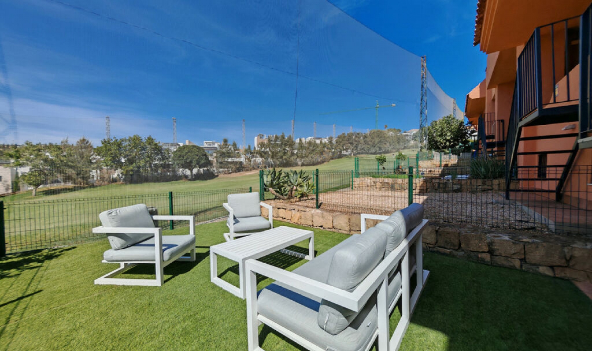 Resale - House -
Cabopino