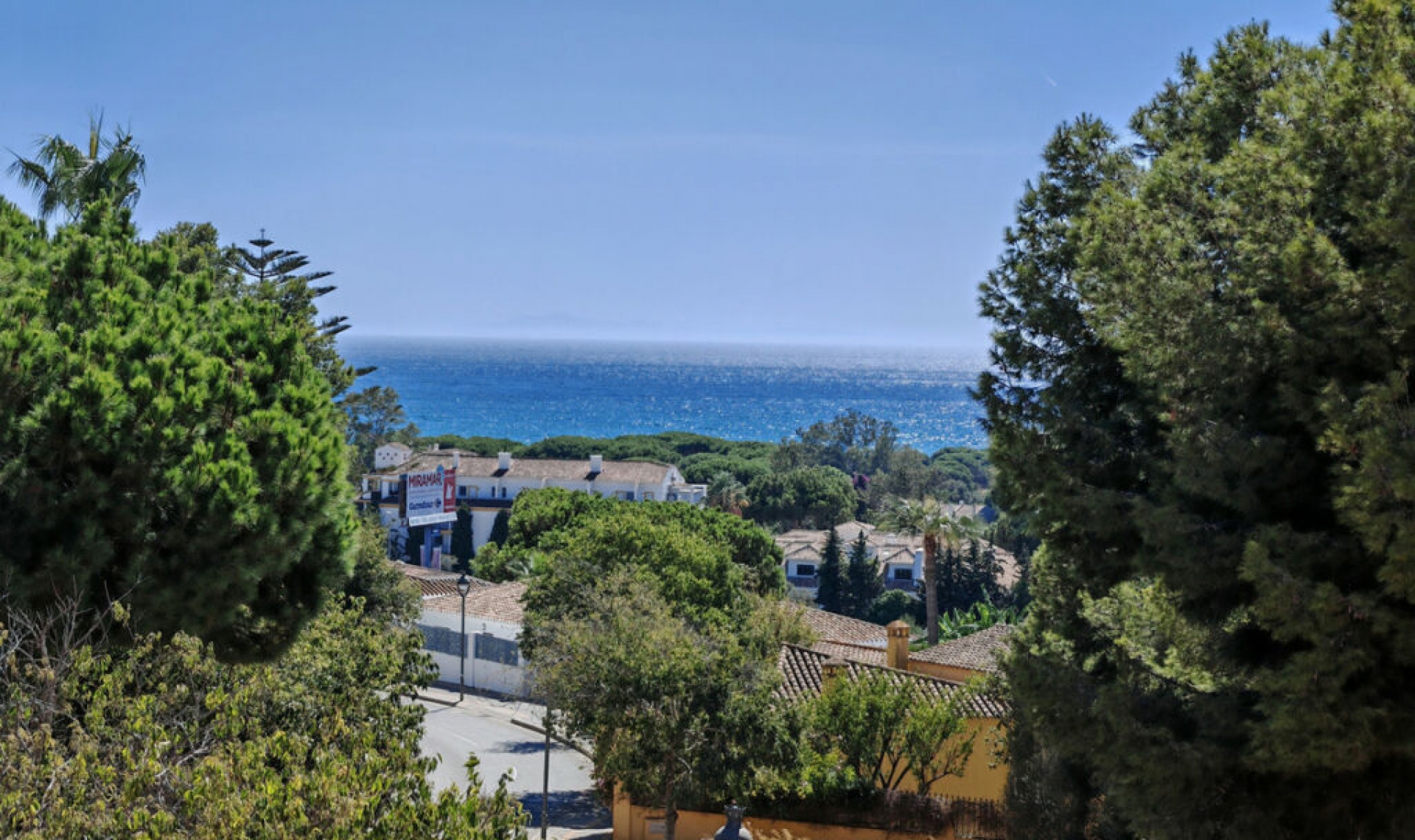 Resale - House -
Cabopino