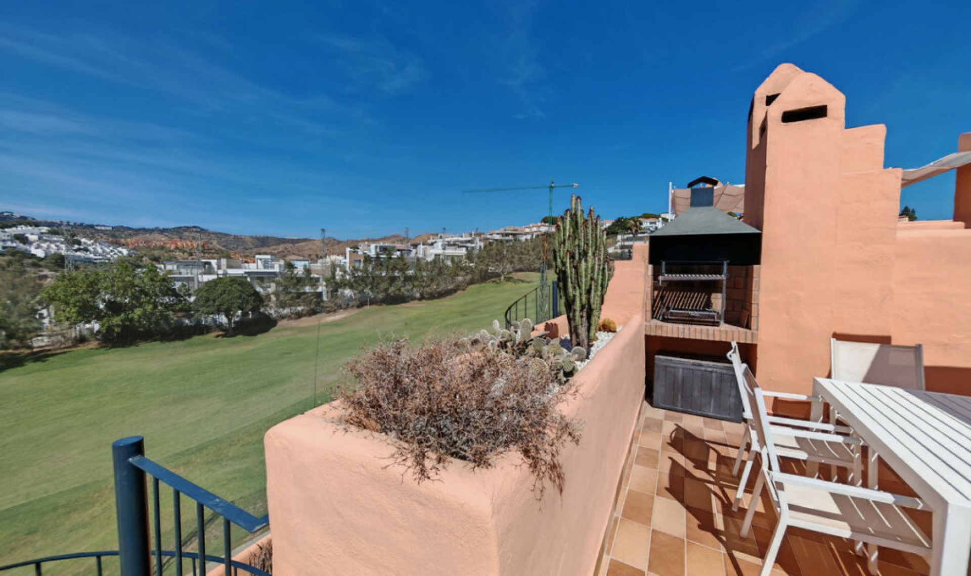 Resale - House -
Cabopino