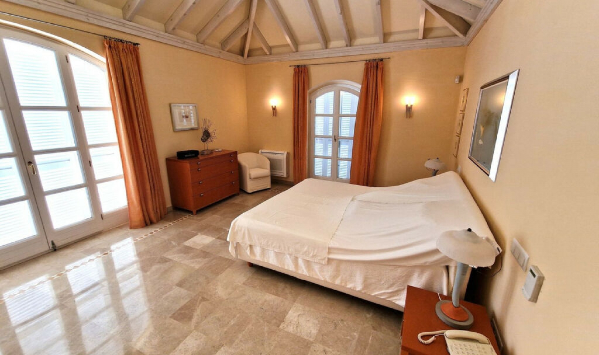 Resale - House -
Calahonda