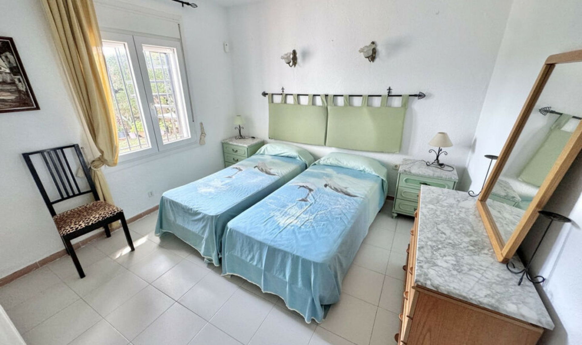 Resale - House -
Calahonda