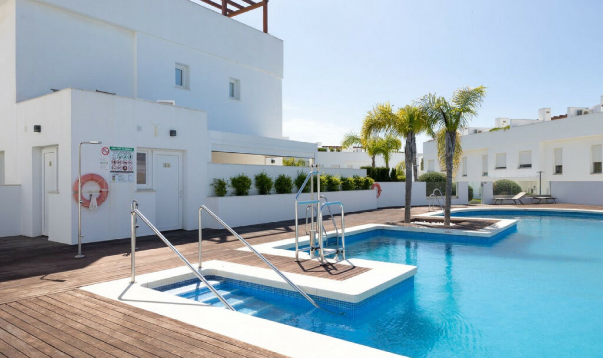 Resale - House -
Calahonda