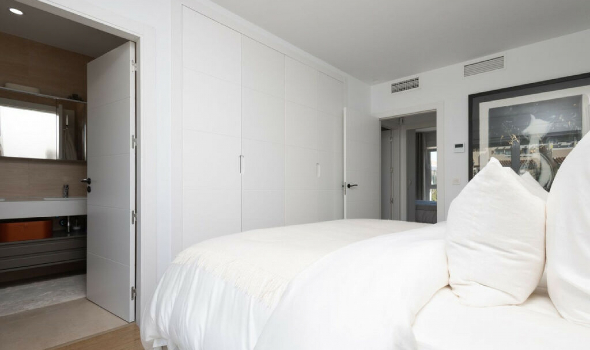 Resale - House -
Calahonda