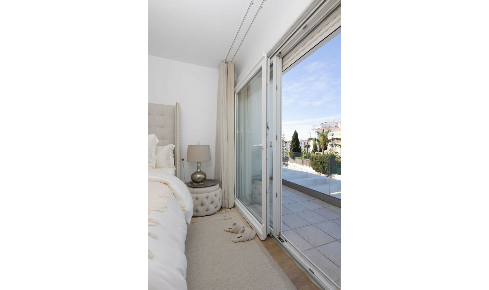 Resale - House -
Calahonda