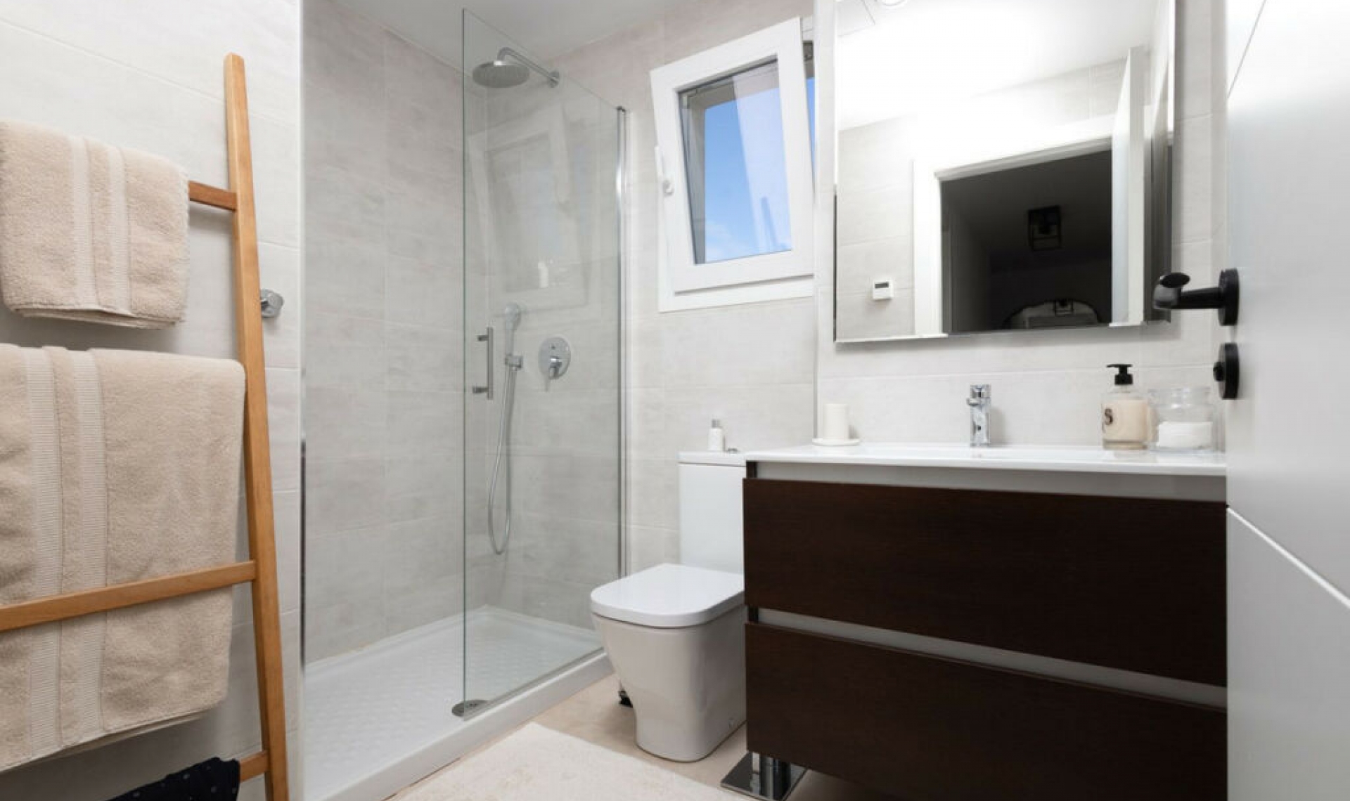 Resale - House -
Calahonda
