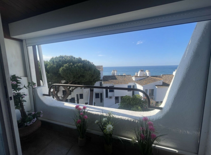 Resale - House -
Calahonda