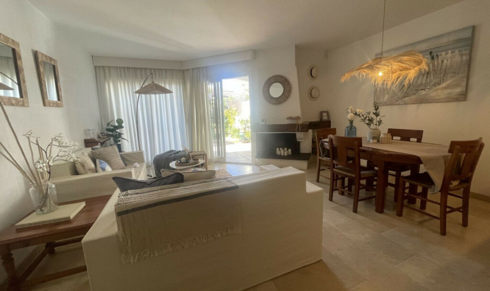 Resale - House -
Calahonda