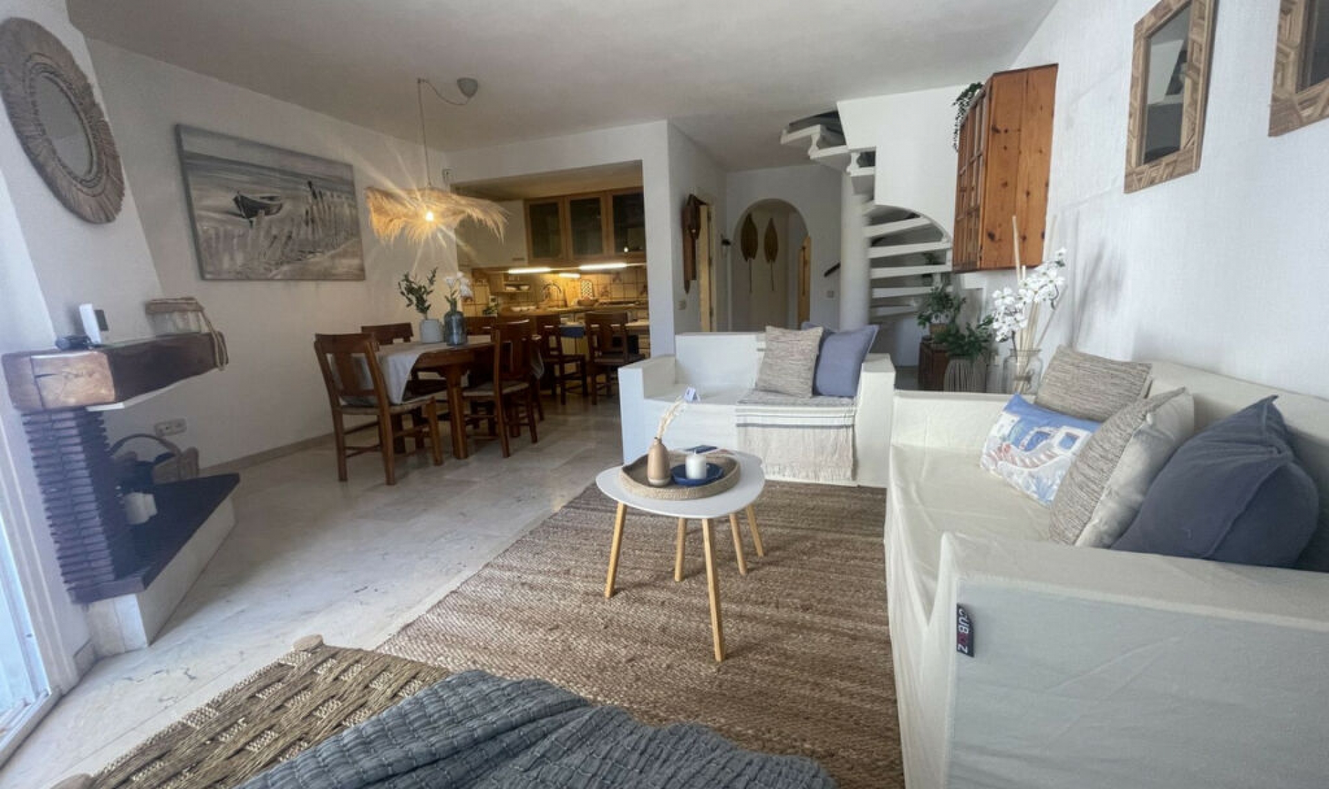 Resale - House -
Calahonda