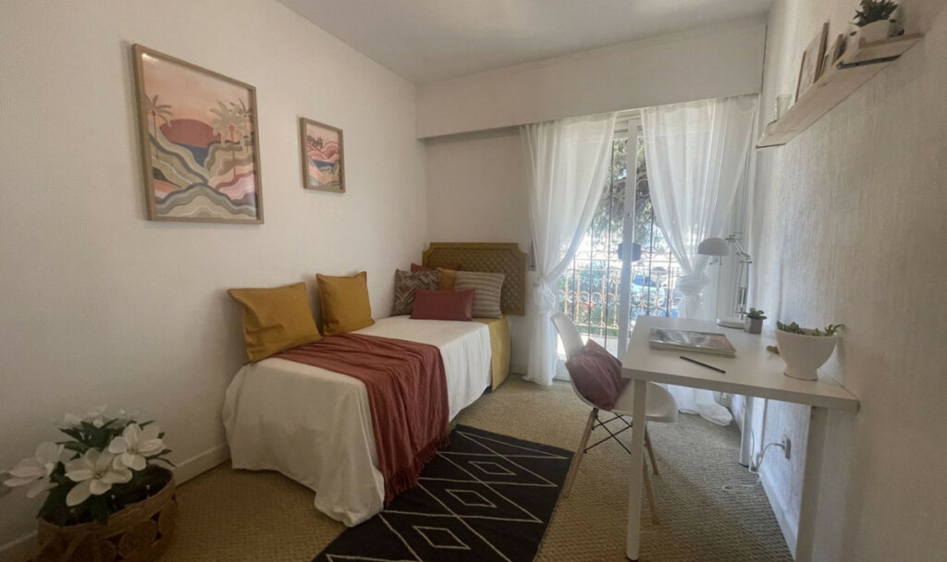Resale - House -
Calahonda