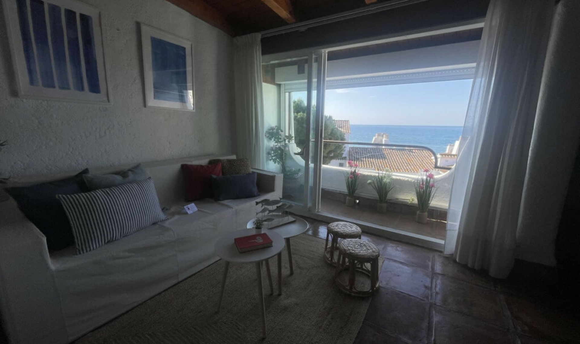 Resale - House -
Calahonda