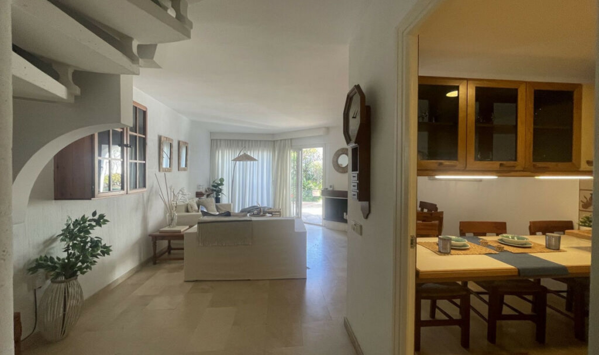 Resale - House -
Calahonda