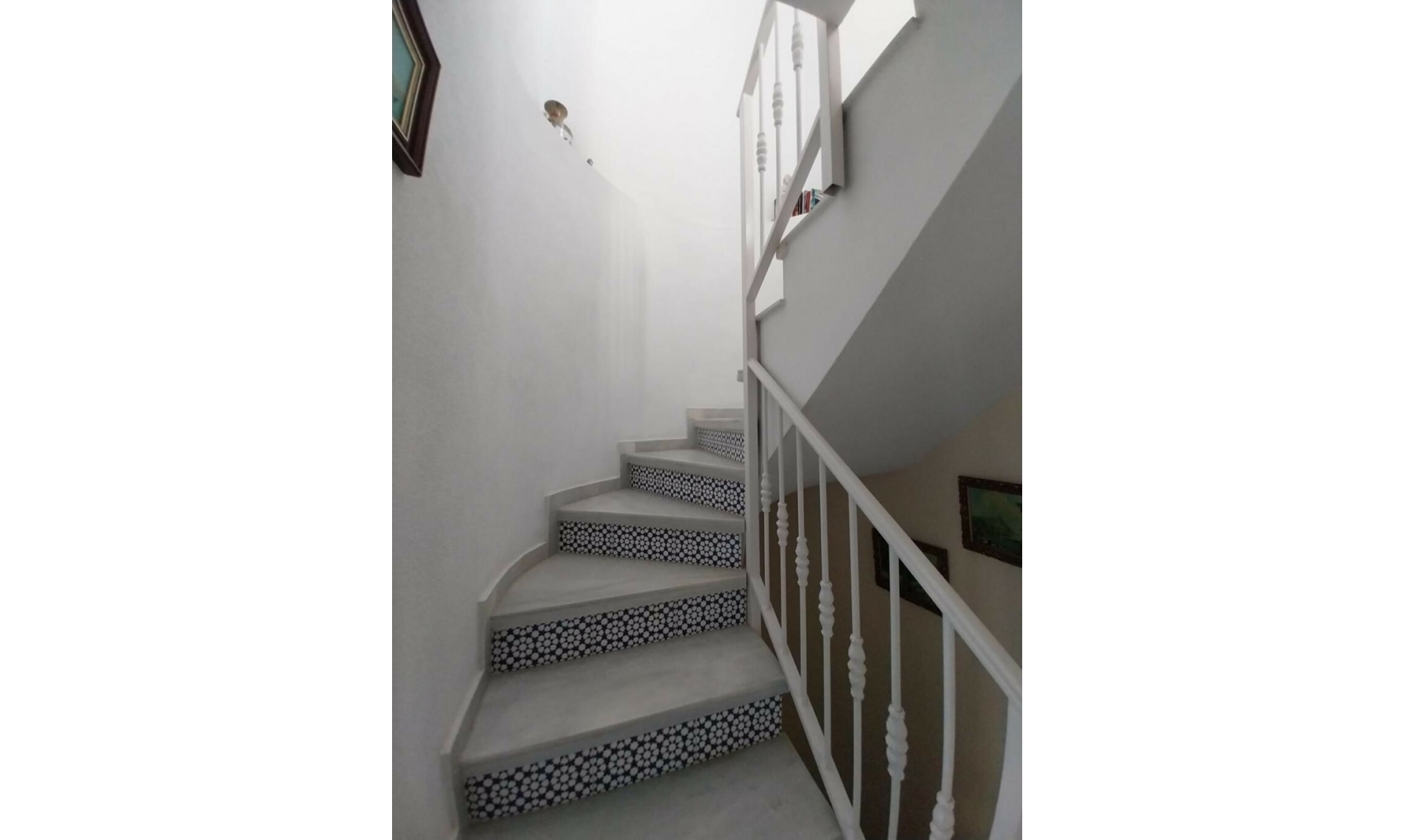 Resale - House -
Calahonda