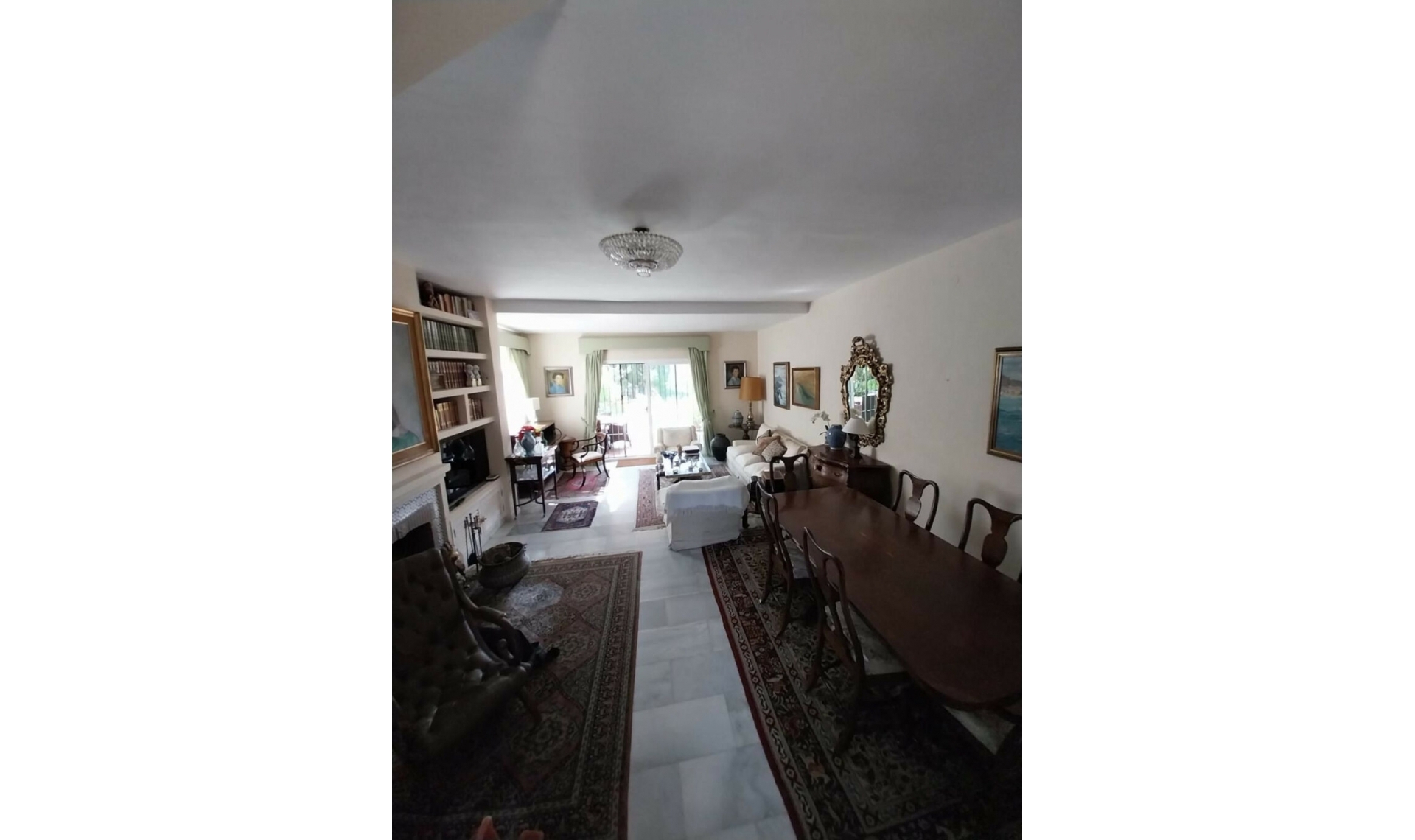 Resale - House -
Calahonda