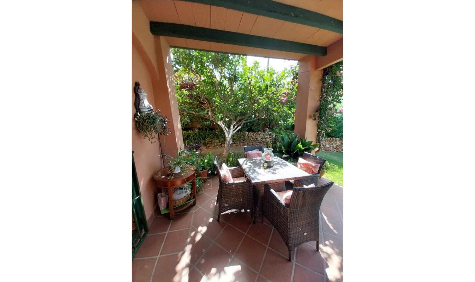 Resale - House -
Calahonda