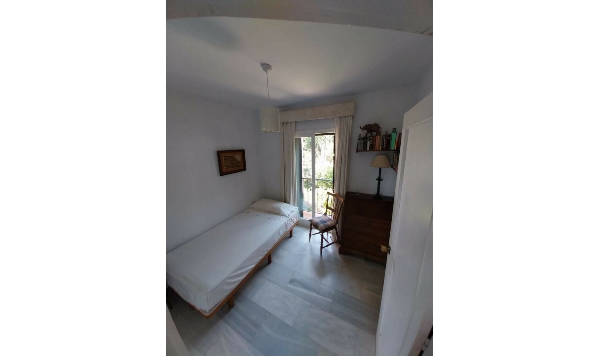 Resale - House -
Calahonda