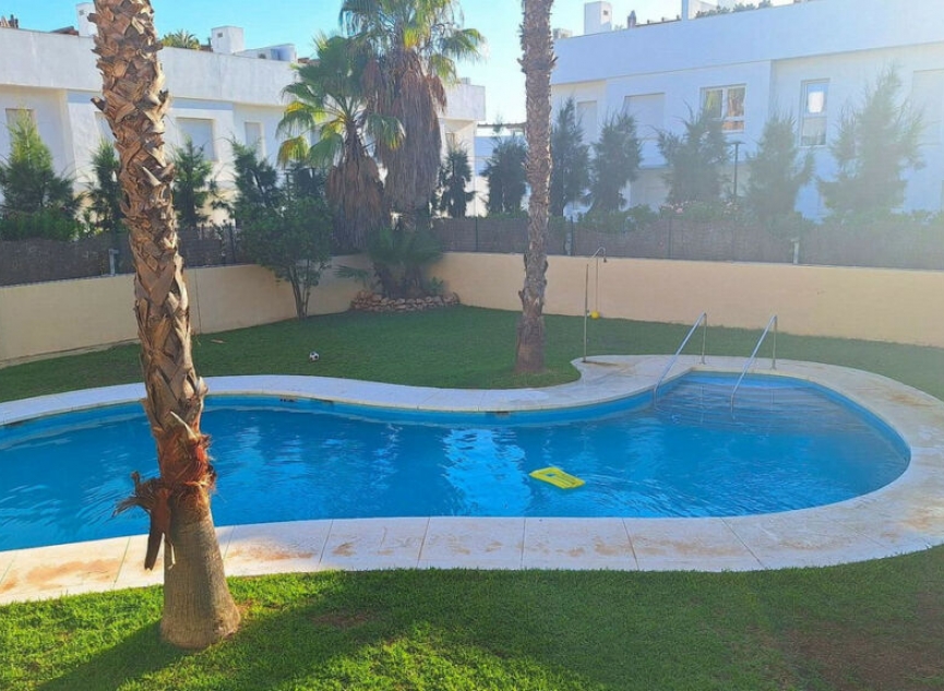 Resale - House -
Calahonda