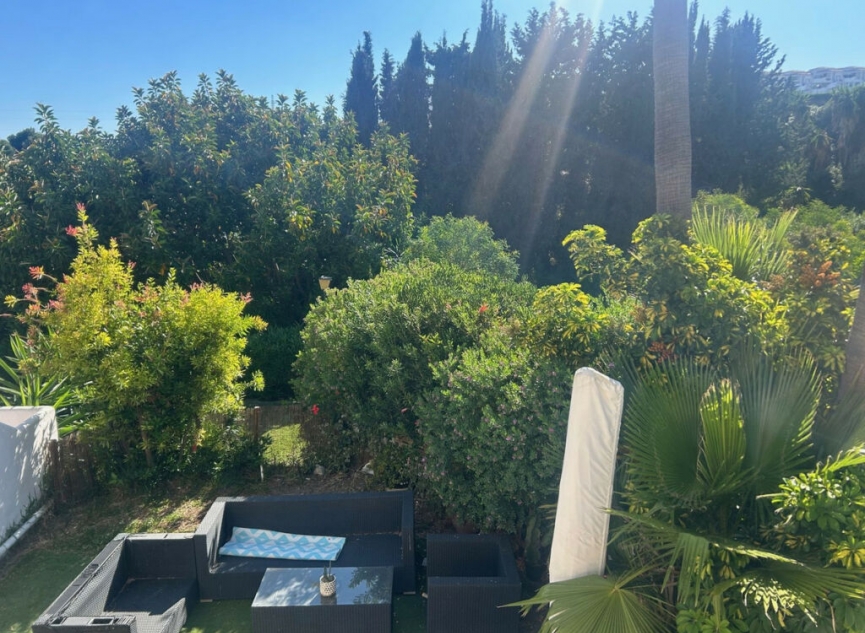 Resale - House -
Calahonda