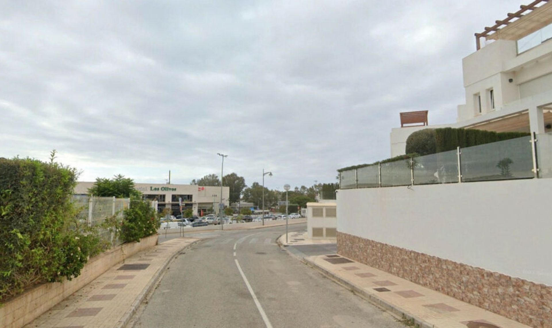 Resale - House -
Calahonda