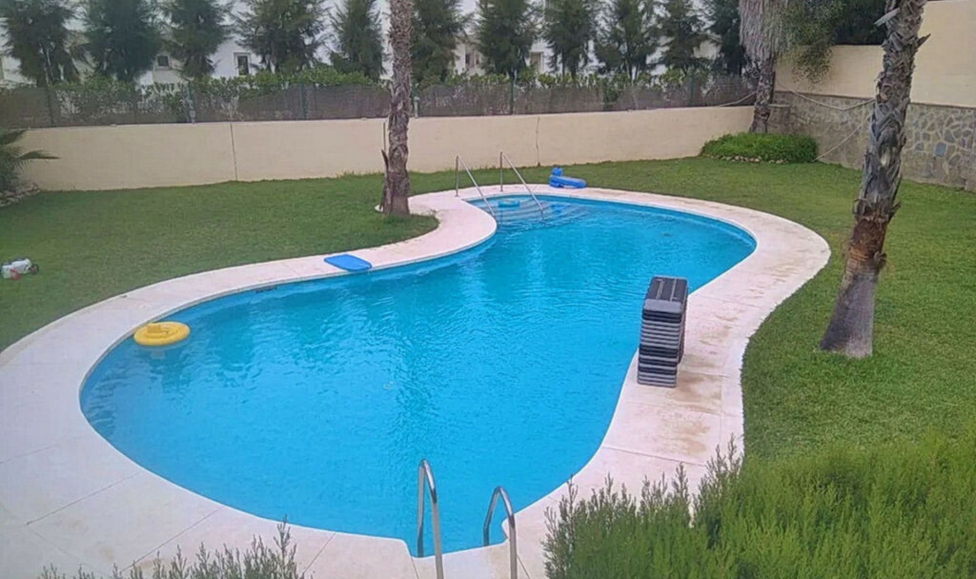 Resale - House -
Calahonda